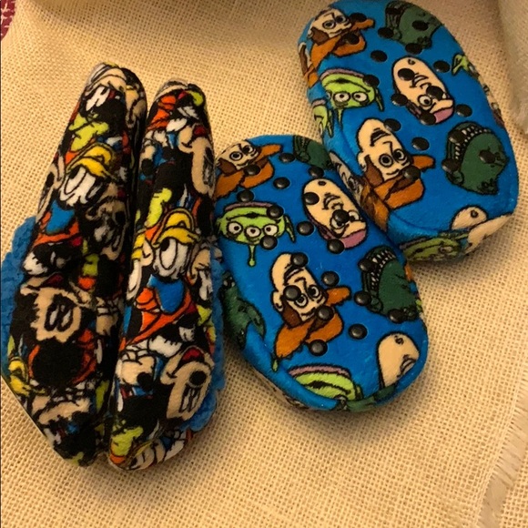 SOLD!!!! Disney slippers 2 pair, Mickey & toy story - Picture 3 of 3